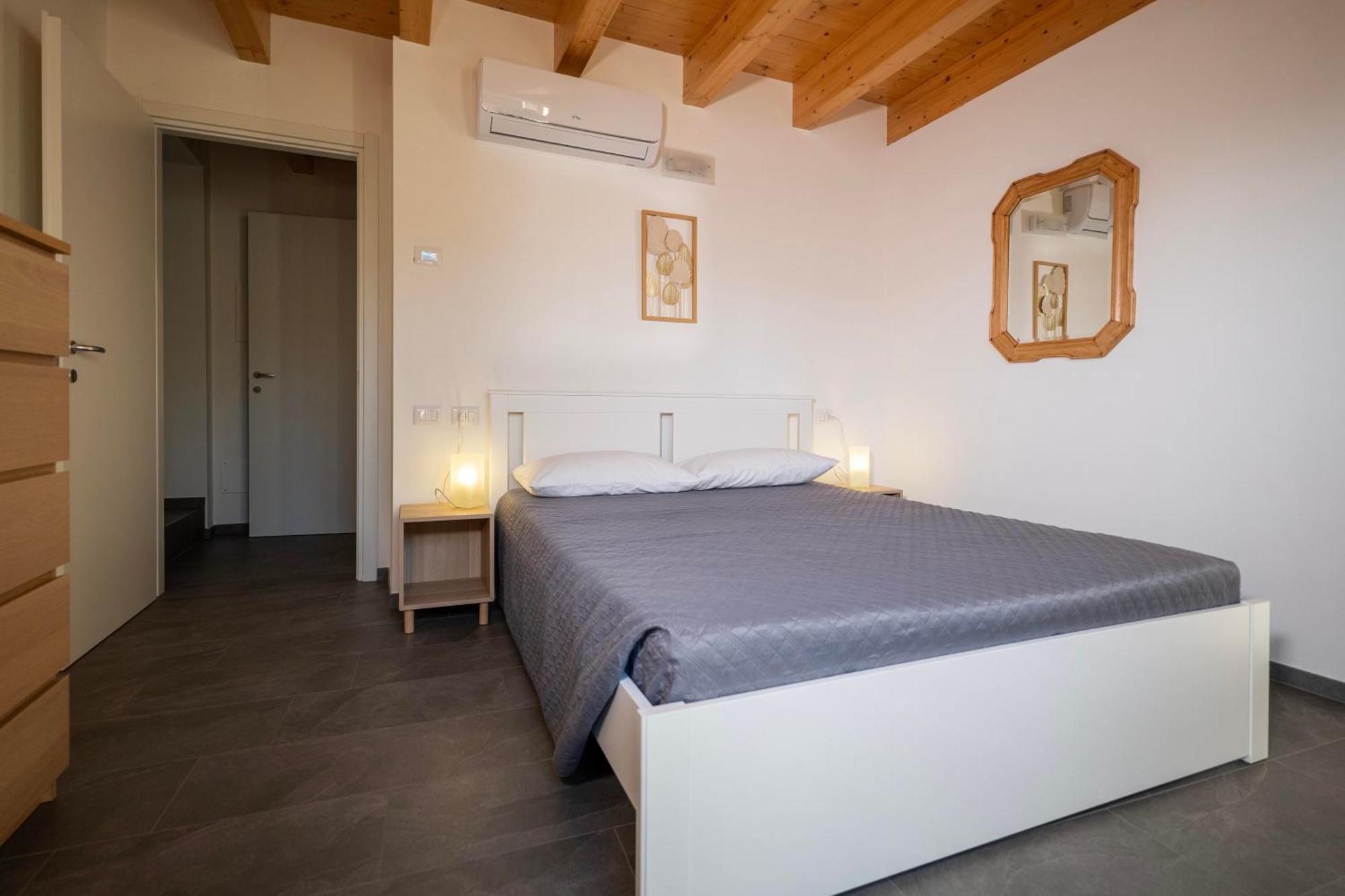 Delfina Home Terrazzo 013239-Cni-00132 Vercana Bagian luar foto